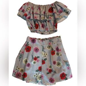 Like New Floral Striped Two-Piece Set